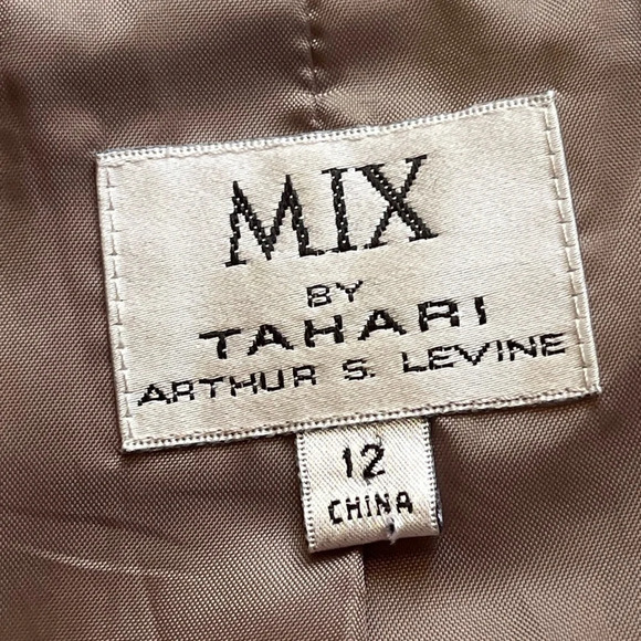 Tahari tan blazer womens Normcore business ethereal granola girl y2k retro 12 - Picture 7 of 8